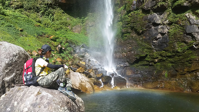 Đắm chìm giữa thiên nhiên hoang sơ Tour trekking Ngũ Chỉ Sơn