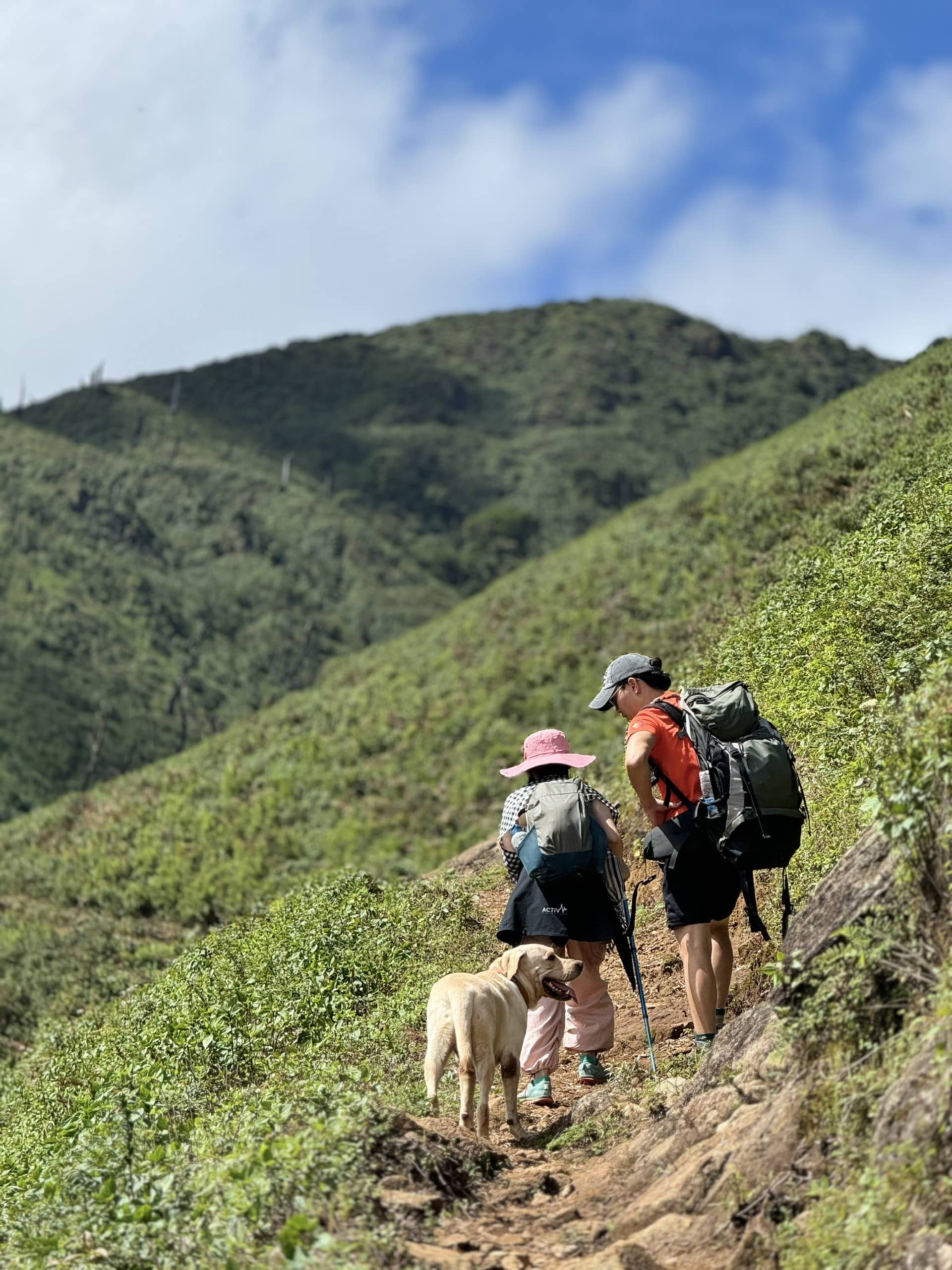 Những khoảnh khắc đáng yêu Trekking Tà Chì Nhù- TravelUp