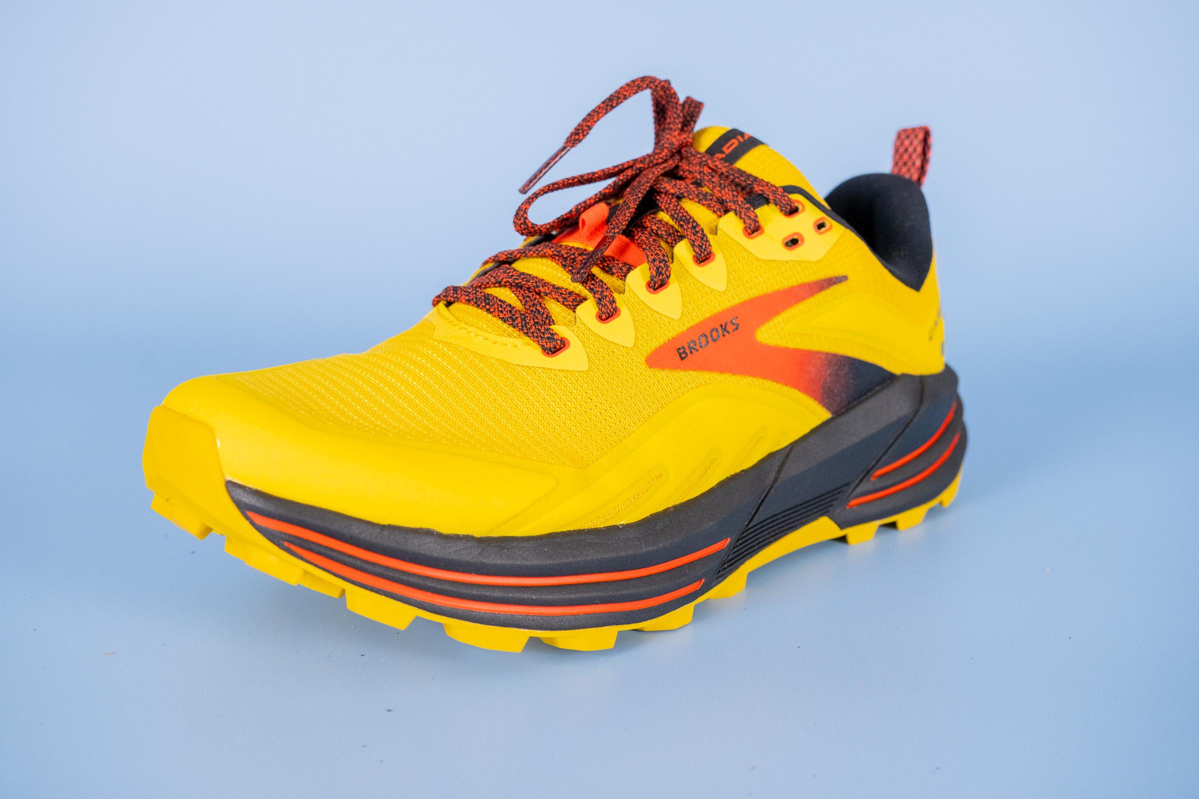 Brooks-Cascadia-16.jpg