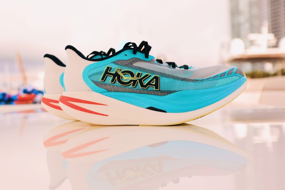 hoka cielo x1 - miami shot