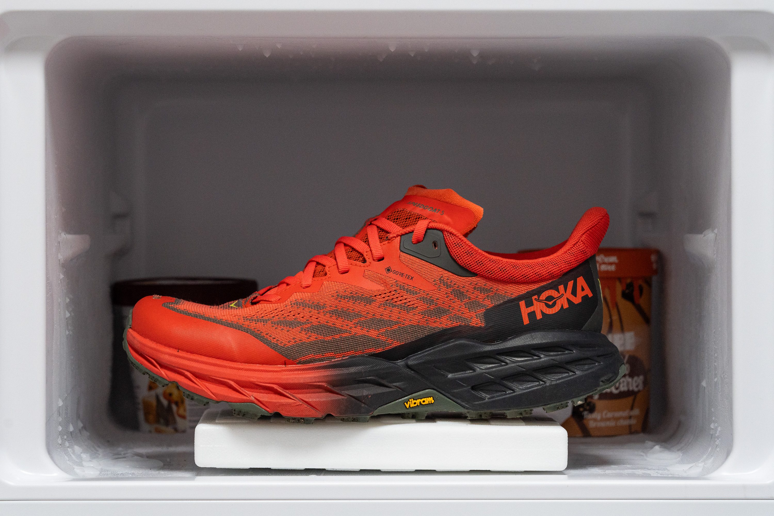 Hoka Speedgoat 5 GTX Midsole softness in cold